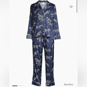 Averie Sleep Two Piece Zebra Print Pajama Set Satin Womens Medium Blue
